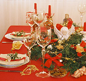 Dekoration für Weihnachten Edel in rot und gold dekoriert Weihnachten edel in rot und gold