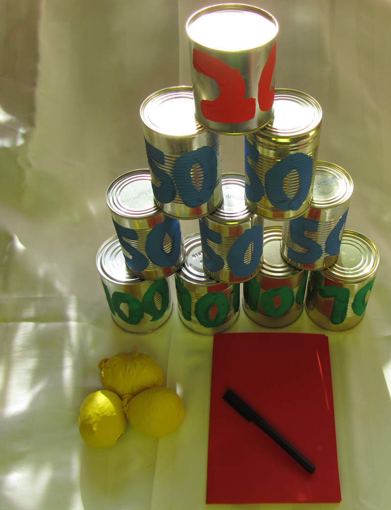 Dosenwerfspiel für den Kindergeburtstag