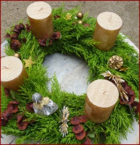 adventskranz-helles-gruen